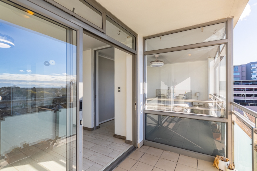 2 Bedroom Property for Sale in Claremont Upper Western Cape